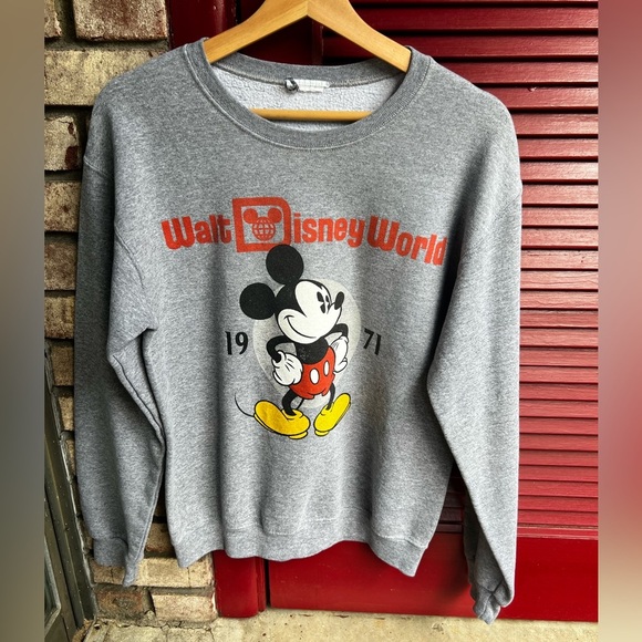 Women’s Disney Gray Mickey Mouse Crewneck Sweatshirt - no size - Picture 3 of 7